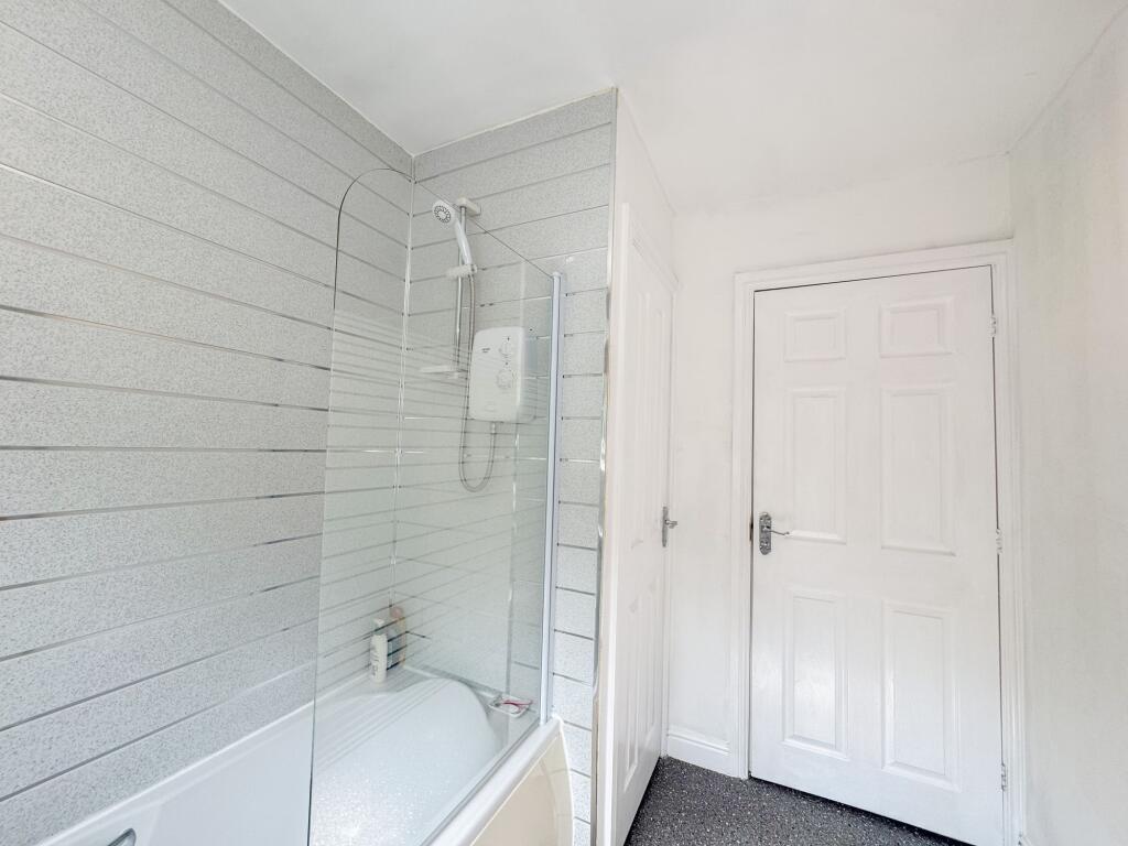 Additional image 29 of Astbury Close, Bury, BL9