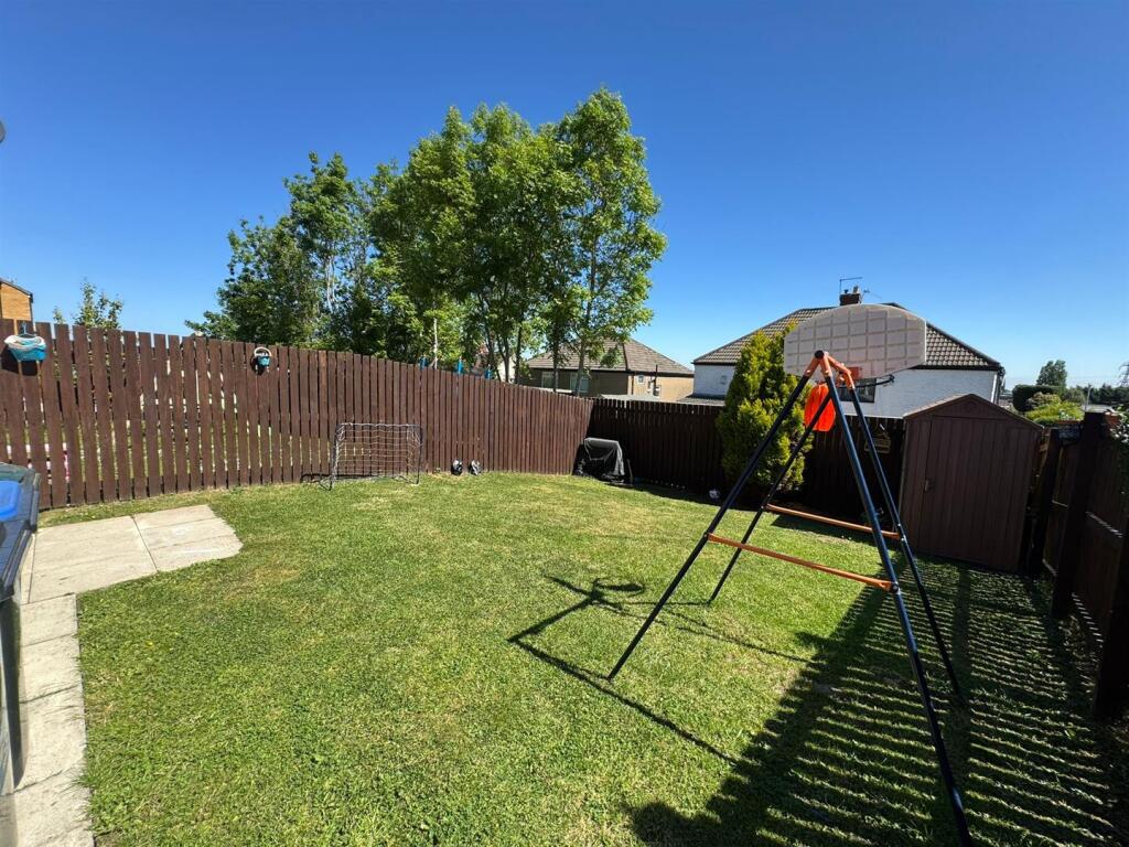 Additional image 28 of Dukes Avenue, Bradford