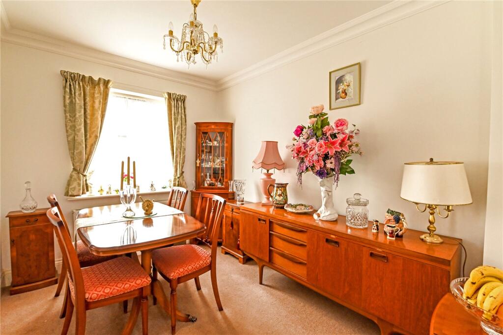 Additional image 3 of Chestnut Grove, New Milton, Hampshire, BH25