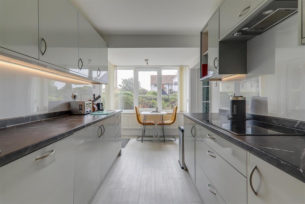 Additional image 5 of Belmer Court, Grand Avenue, Worthing