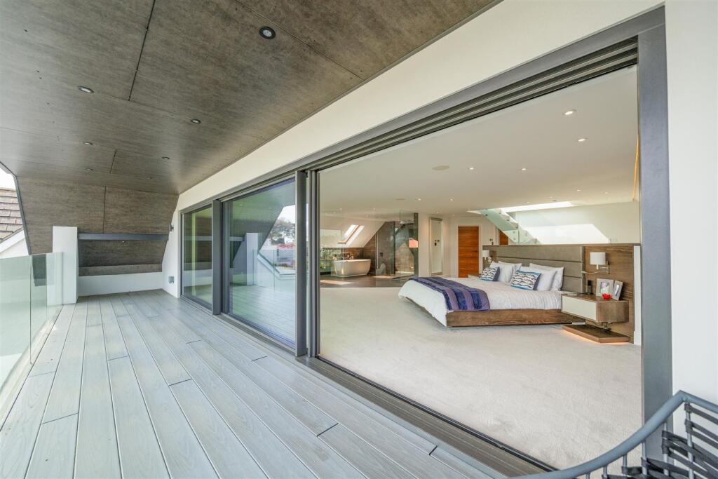 Additional image 16 of Elms Avenue, Lilliput