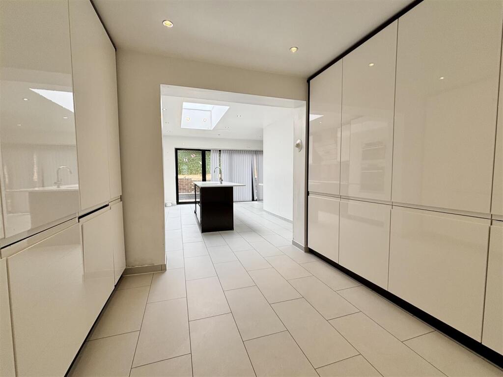 Additional image 17 of Lincoln Avenue, Peacehaven