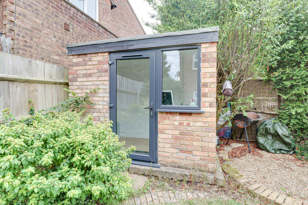 Additional image 8 of Ambleside, Langdale Avenue, Harpenden, AL5