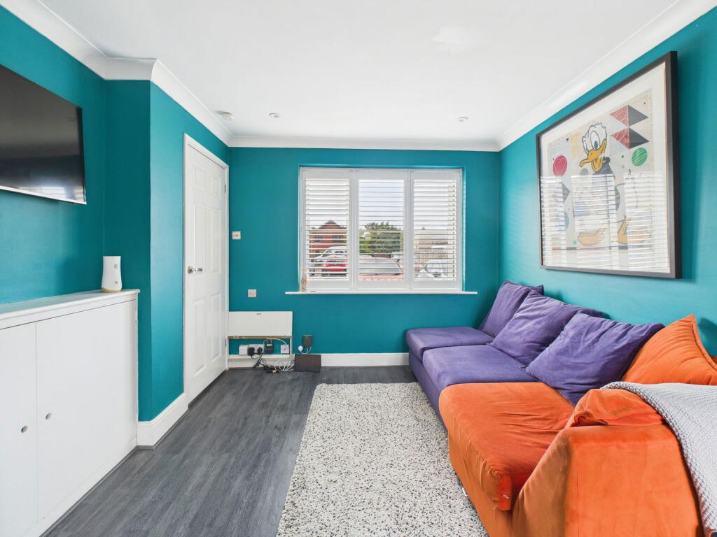 Additional image 4 of Sandringham Mews Shandon Road, Worthing, BN14 9DN