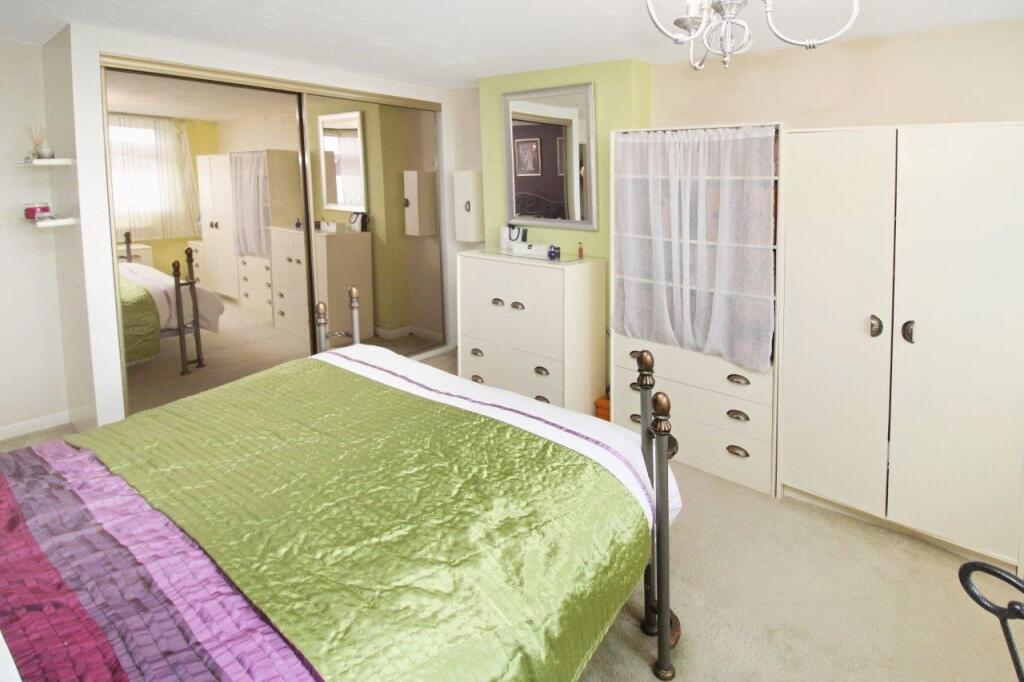 Additional image 9 of South Western Crescent, Whitecliff, Poole, Dorset, BH14