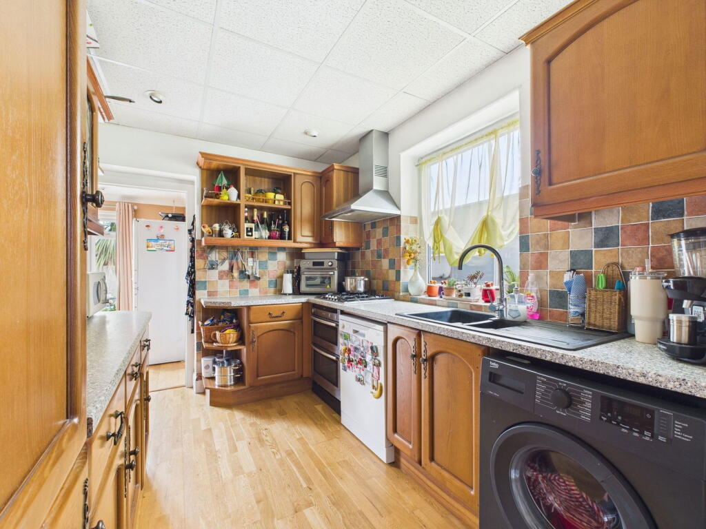 Additional image 7 of Kings Road, Lancing, BN15 8EQ