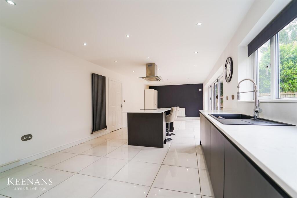 Additional image 21 of Castle Hey Close, Bury