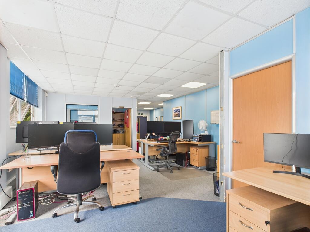 Additional image 8 of Unit 12a & 12b, Triangle Business Centre, 95 Commerce Way, Lancing Business Park, Lancing, West Sussex, BN15 8UP