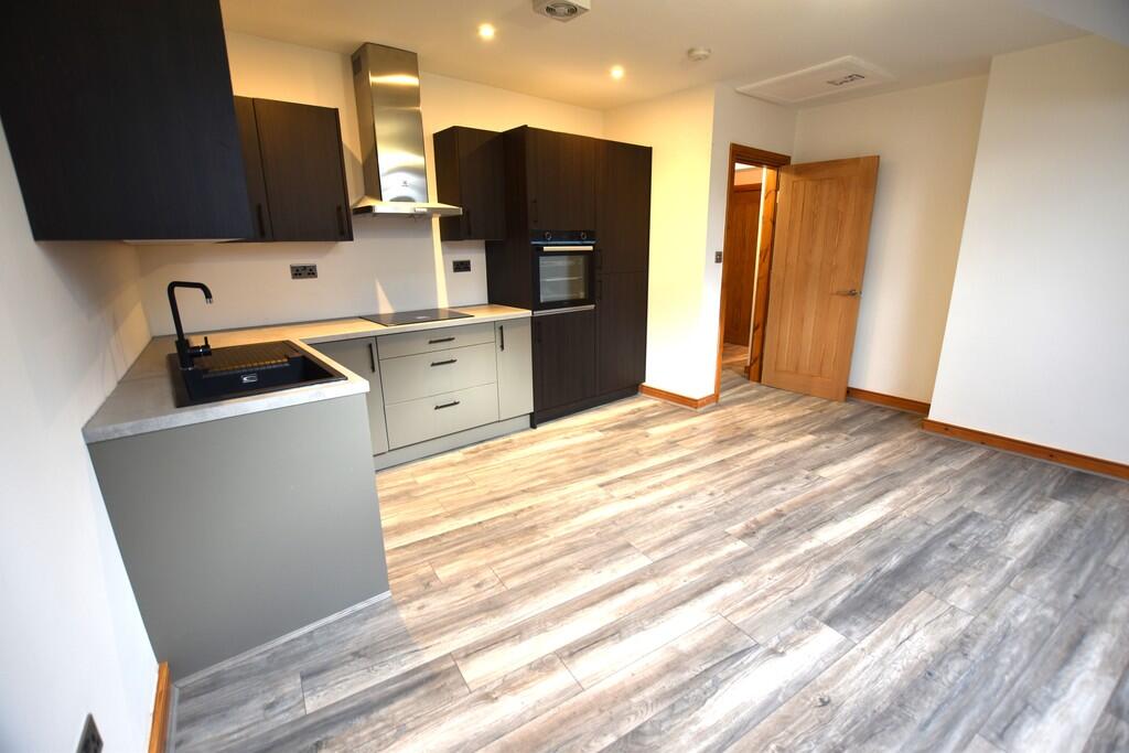 Additional image 3 of Flat 5, 131 Market Street