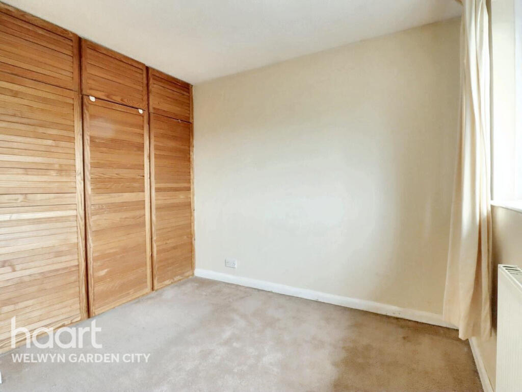 Additional image 7 of Yew Grove, Welwyn Garden City