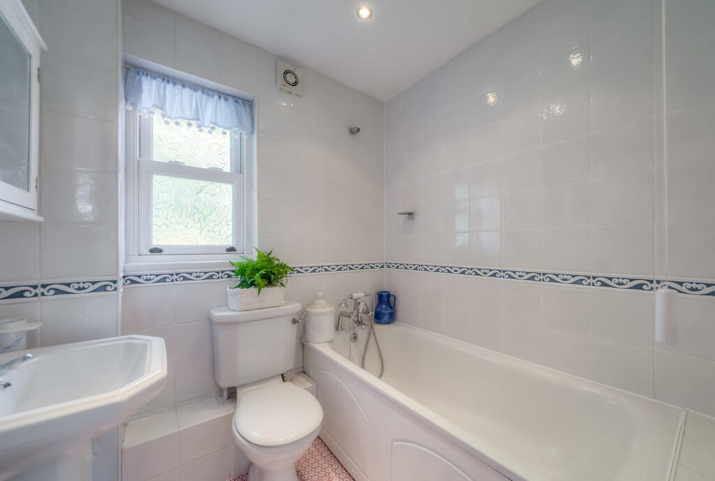 Additional image 9 of Wheelwrights Close, Arundel