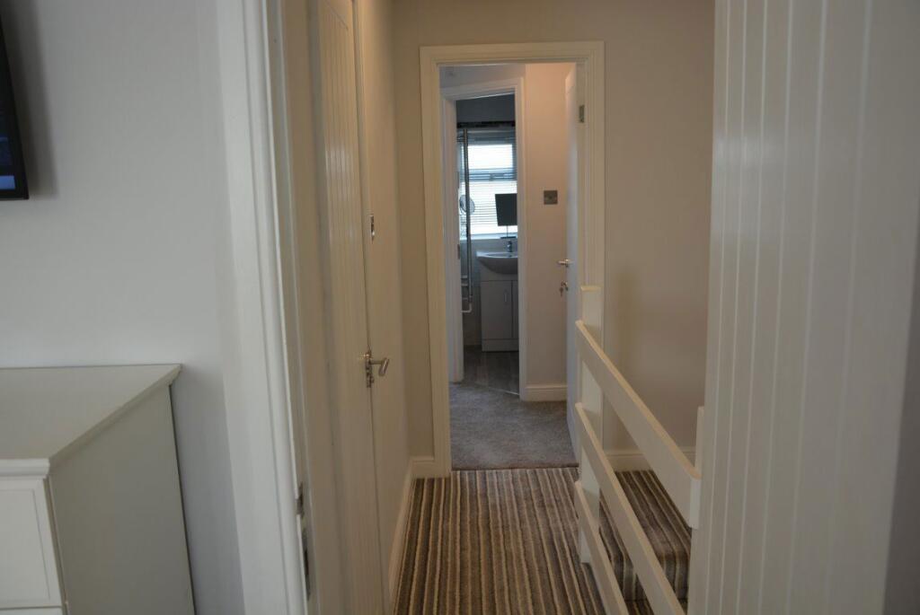 Additional image 24 of F13 Louis Court, B67