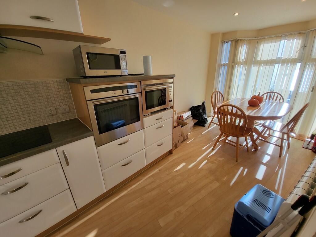 Additional image 9 of Boscombe Spa, Seafront