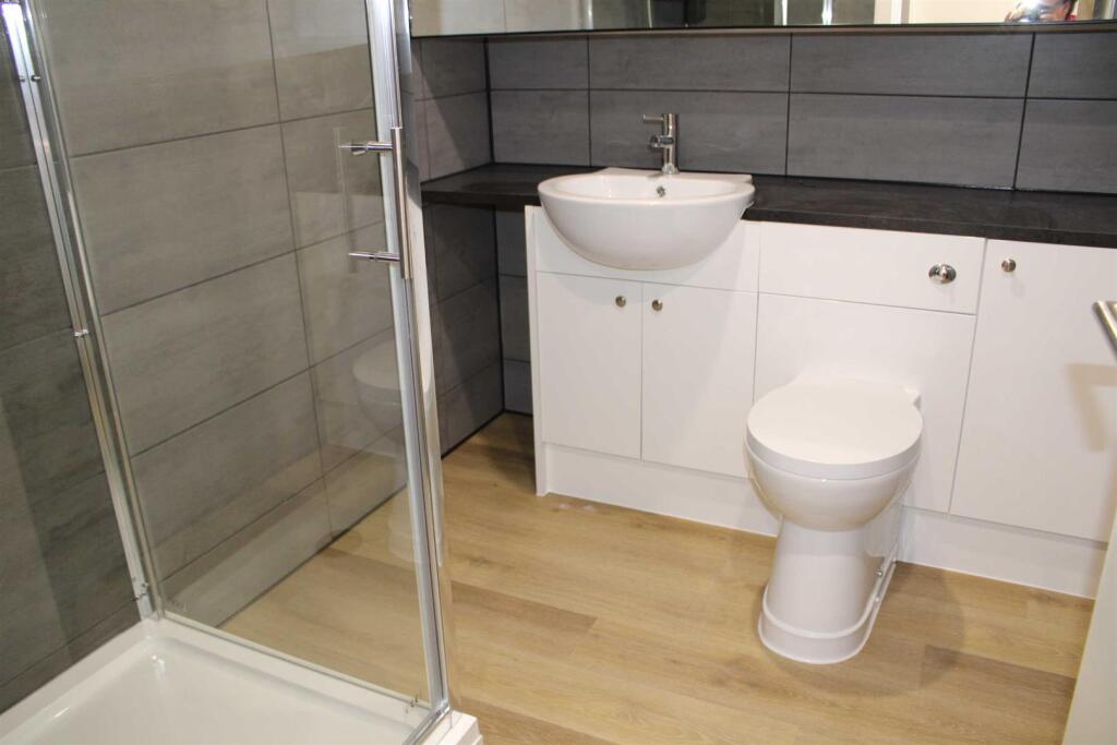 Additional image 8 of 150 High Street, West Bromwich