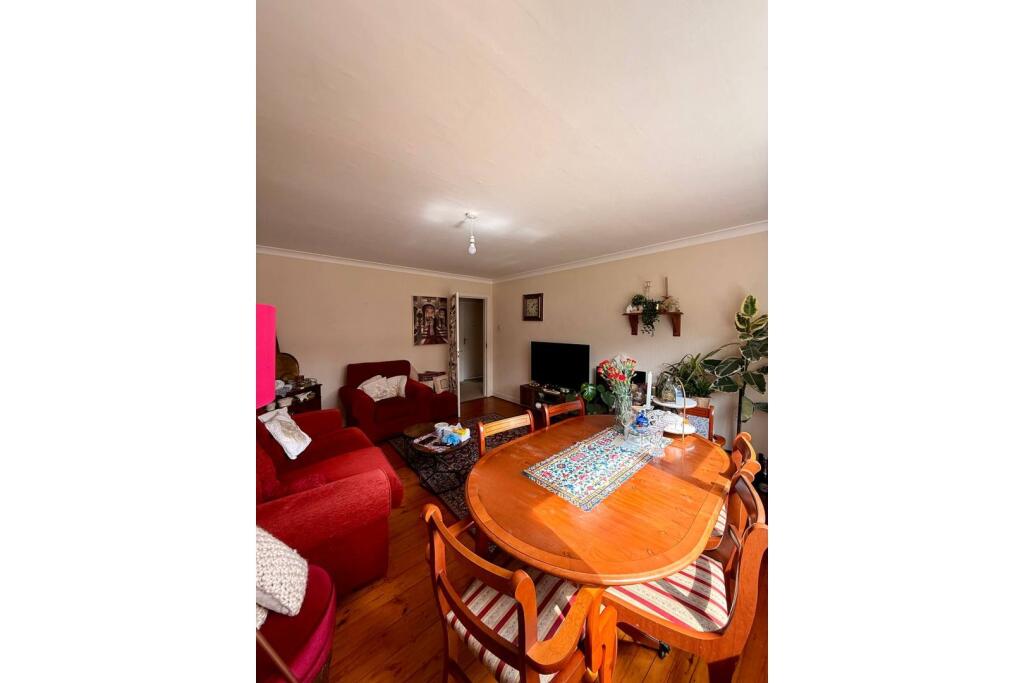 Additional image 4 of 41 Plantation Road, Poole, BH17