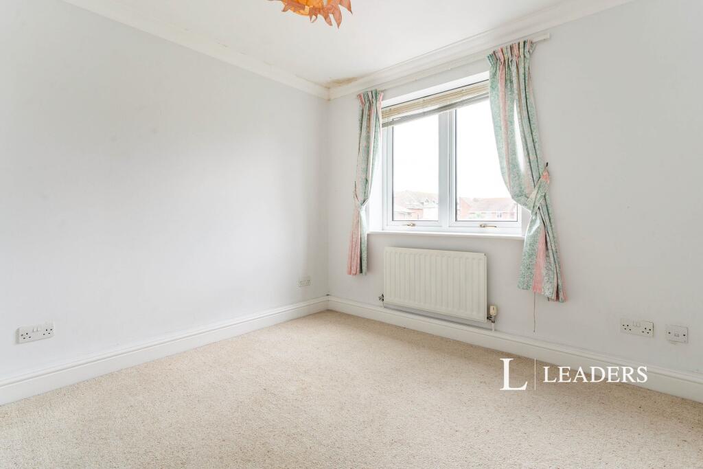 Additional image 9 of Seafront Flat in Rustington