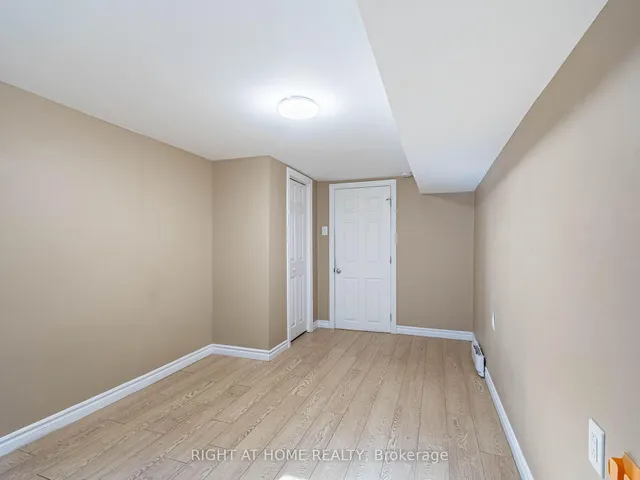 Additional image 39 of 303 KRUG St