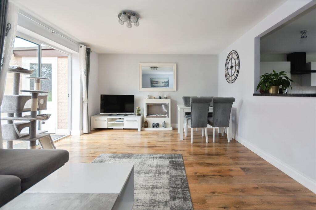 Additional image 19 of Loxley Close, Redditch