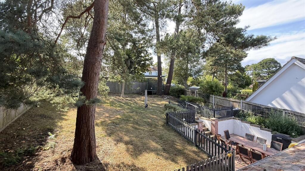 Additional image 13 of Compton Avenue, Poole