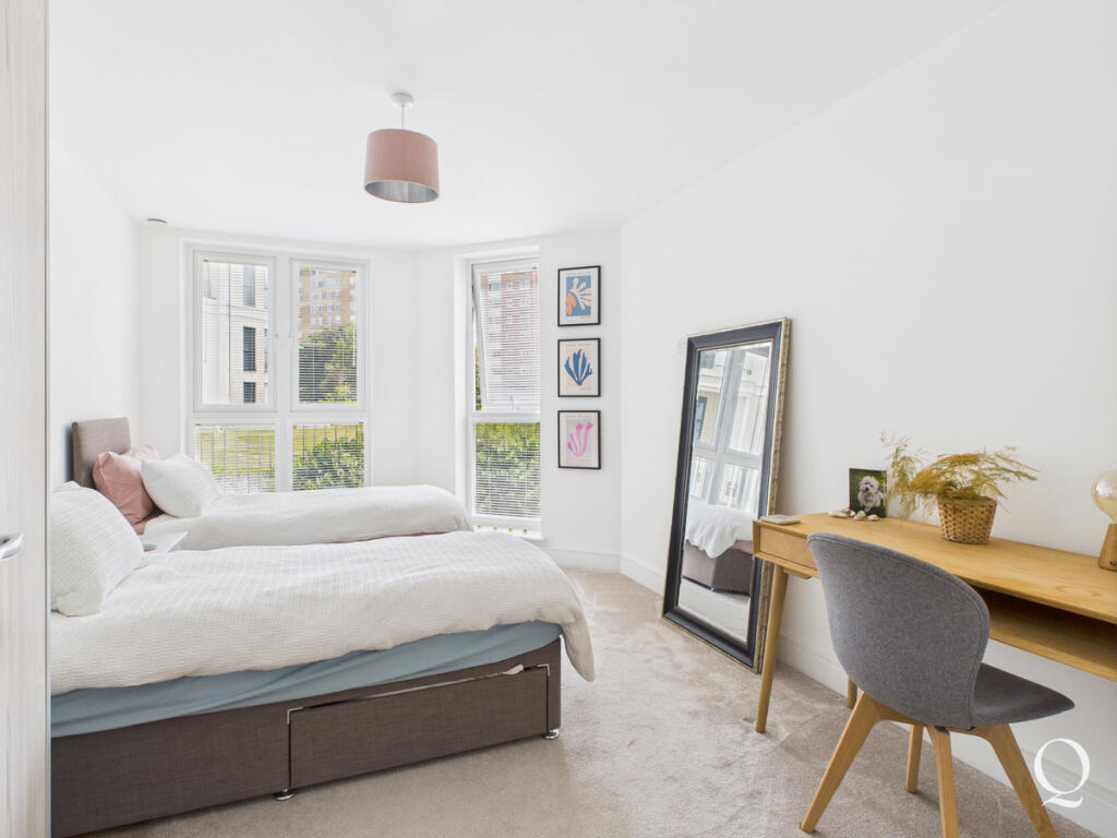 Additional image 13 of West Cliff Road, Bournemouth