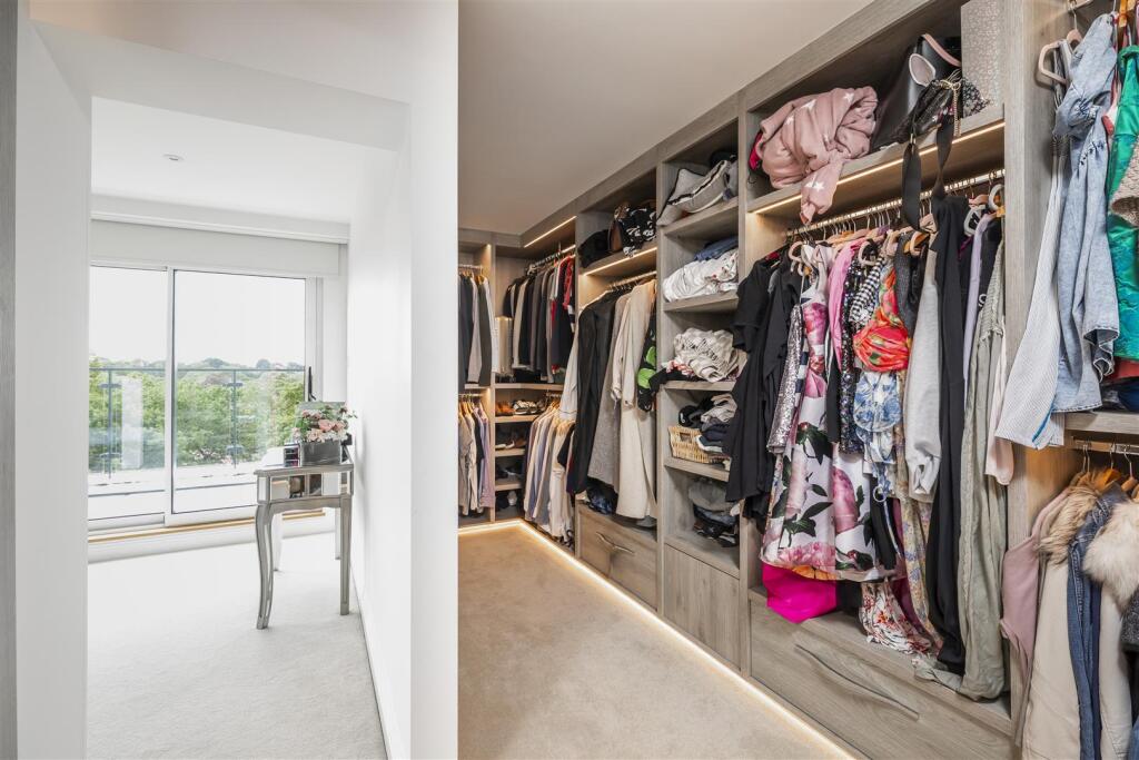 Additional image 19 of Blake Hill Crescent, Lilliput