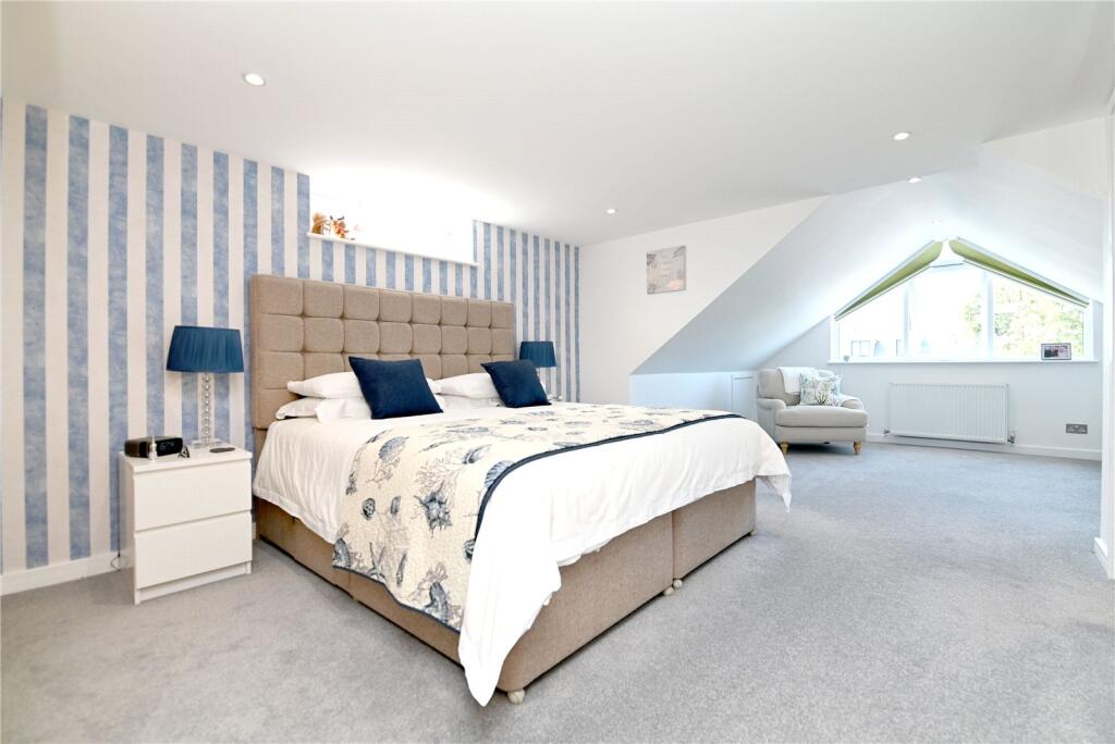 Additional image 9 of Naish Road, Barton on Sea, New Milton, Hampshire, BH25