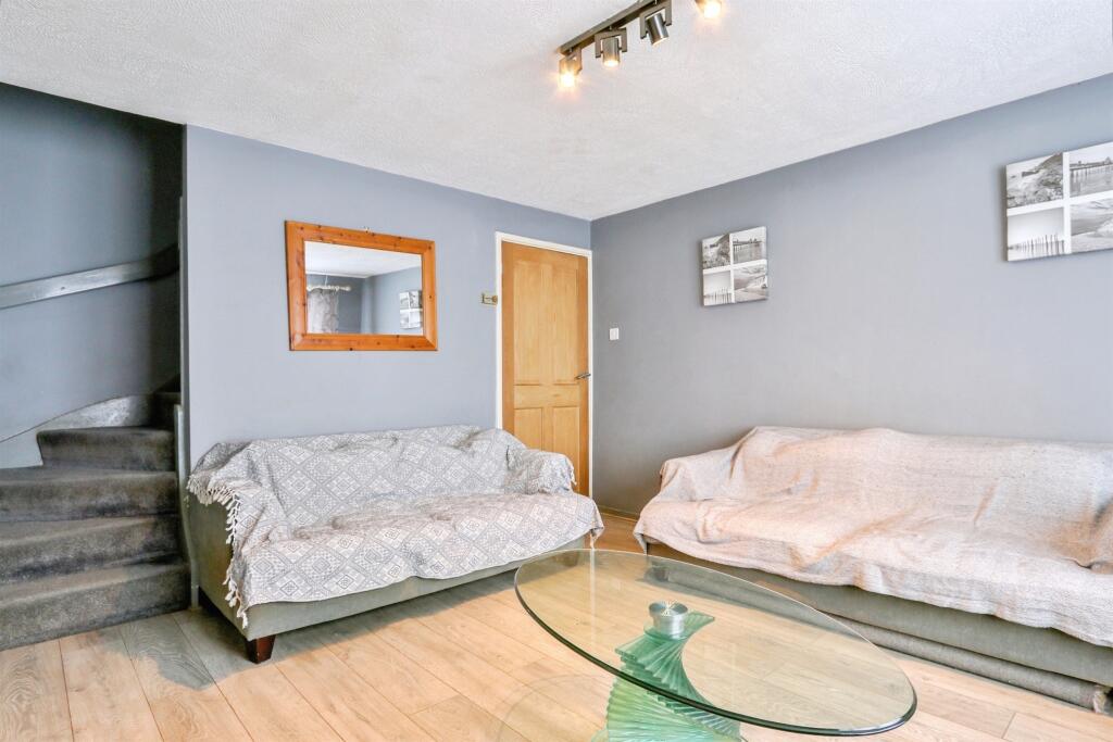 Additional image 8 of Holbury Close, BOURNEMOUTH