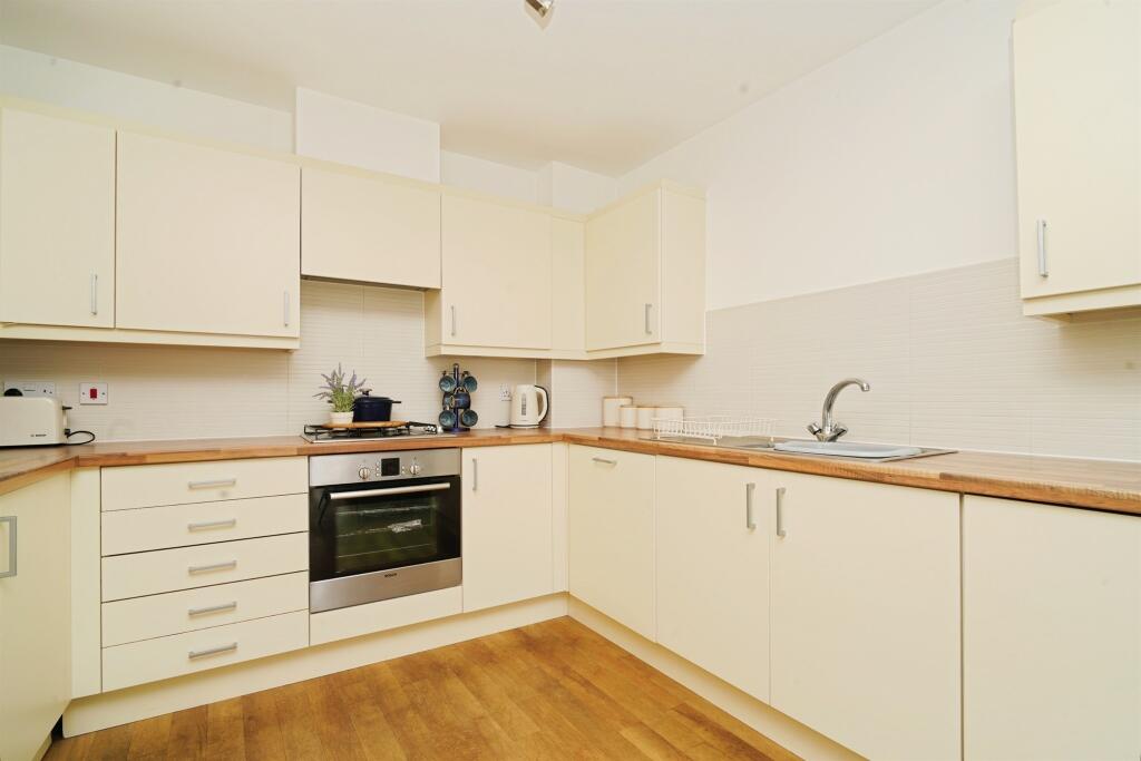 Additional image 4 of Norton Way, Poole