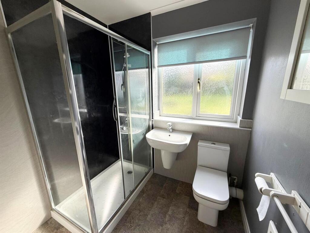 Additional image 9 of Greenacres Drive, Keighley