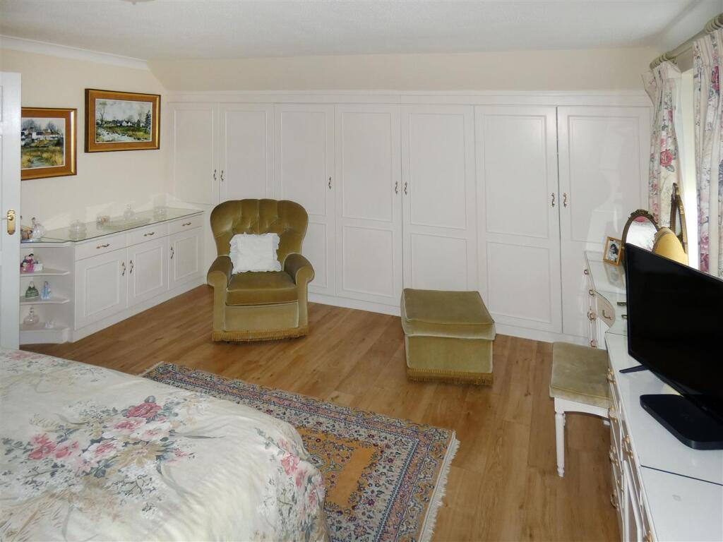 Additional image 8 of Ham Manor, Angmering