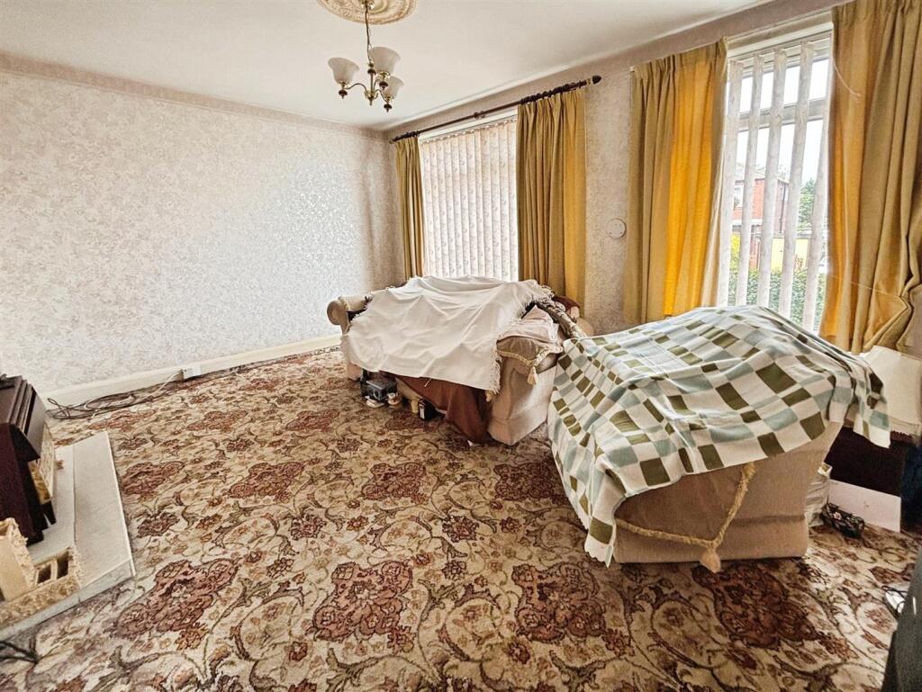 Additional image 14 of Larch Hill, Bradford, BD6 1DN