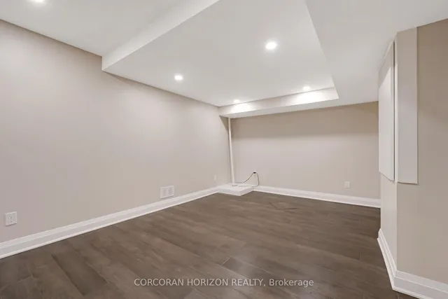 Additional image 37 of 521 Bridgemill Cres