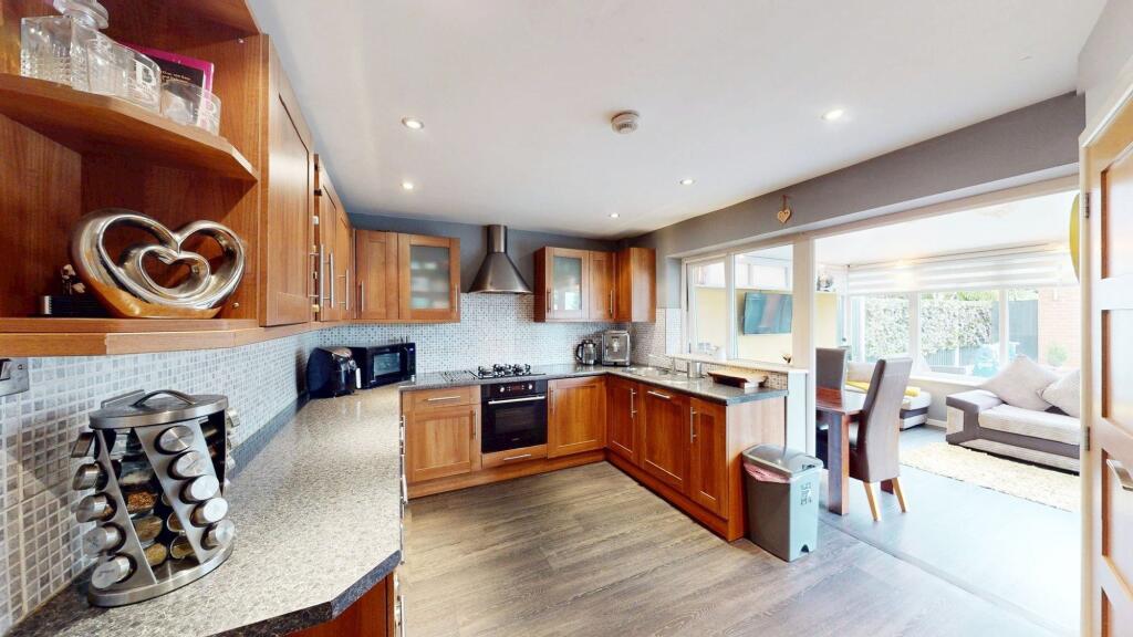 Additional image 3 of Pewfist Green, Westhoughton, BL5