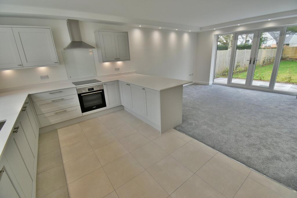 Additional image 4 of 14 Golf Links Road, Ferndown, BH22