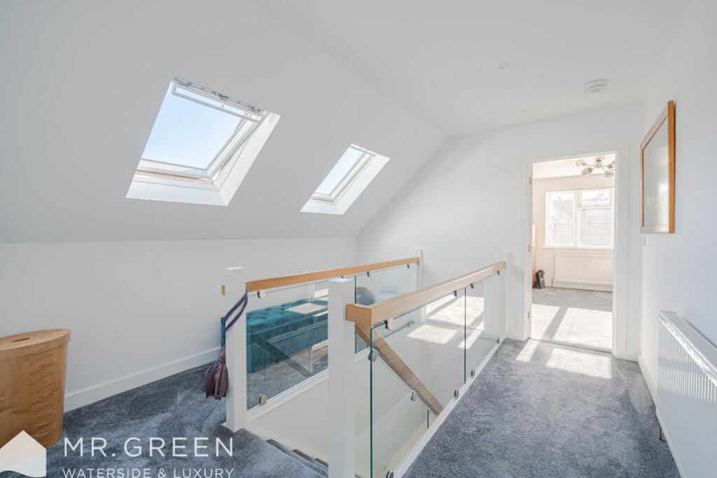 Additional image 16 of Essex Avenue, West Christchurch, BH23 2SF