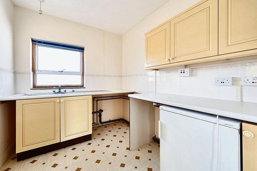 Additional image 11 of Freeman Avenue, Eastbourne, BN22