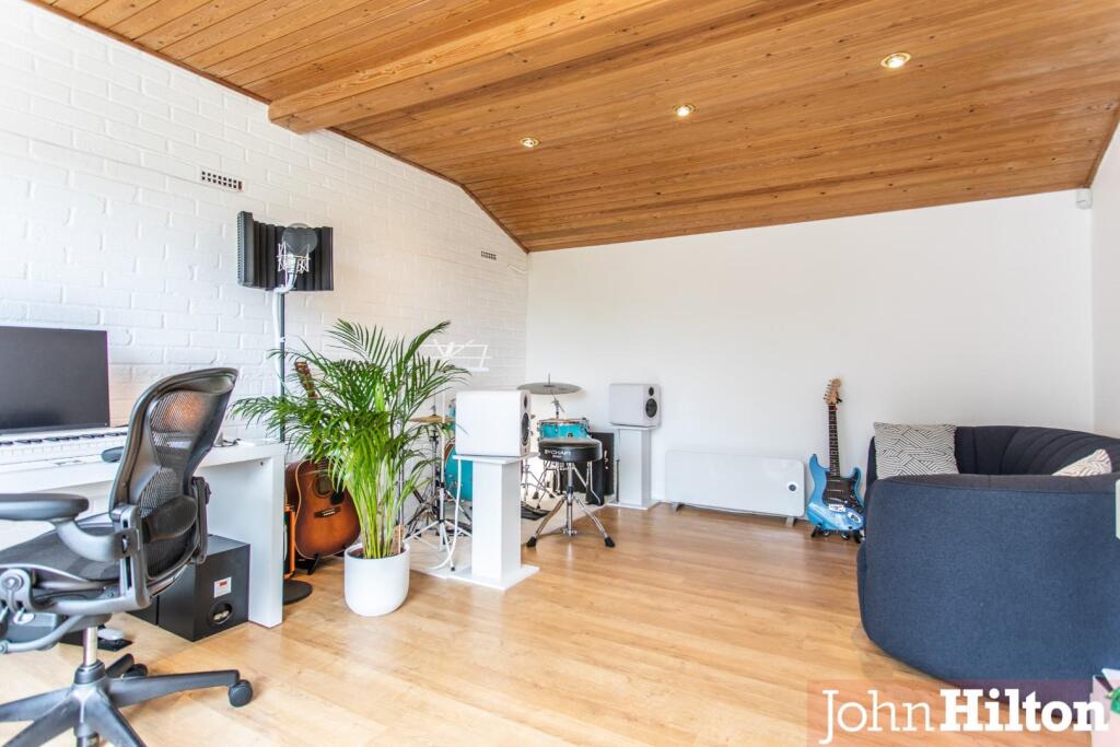 Additional image 23 of Burnham Close, Woodingdean, Brighton