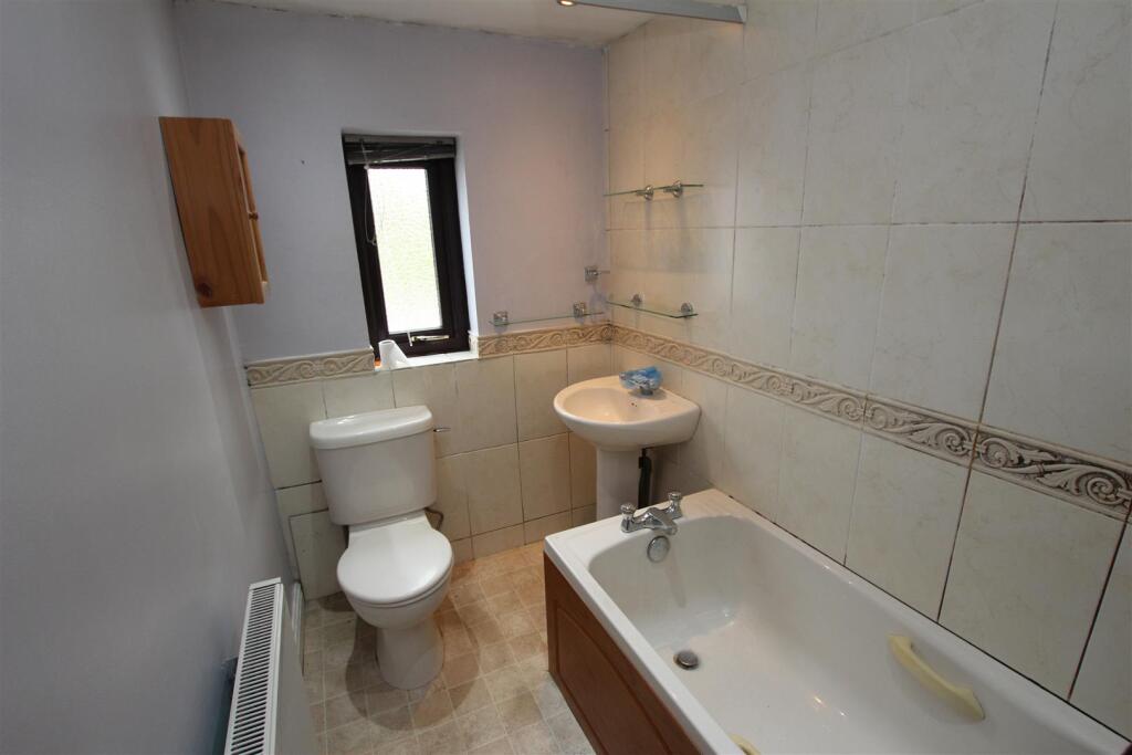 Additional image 11 of Albert Street, Egerton