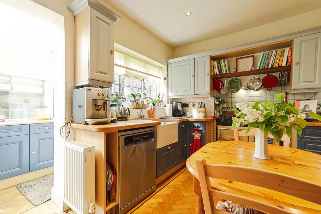 Additional image 4 of View Road, Keighley
