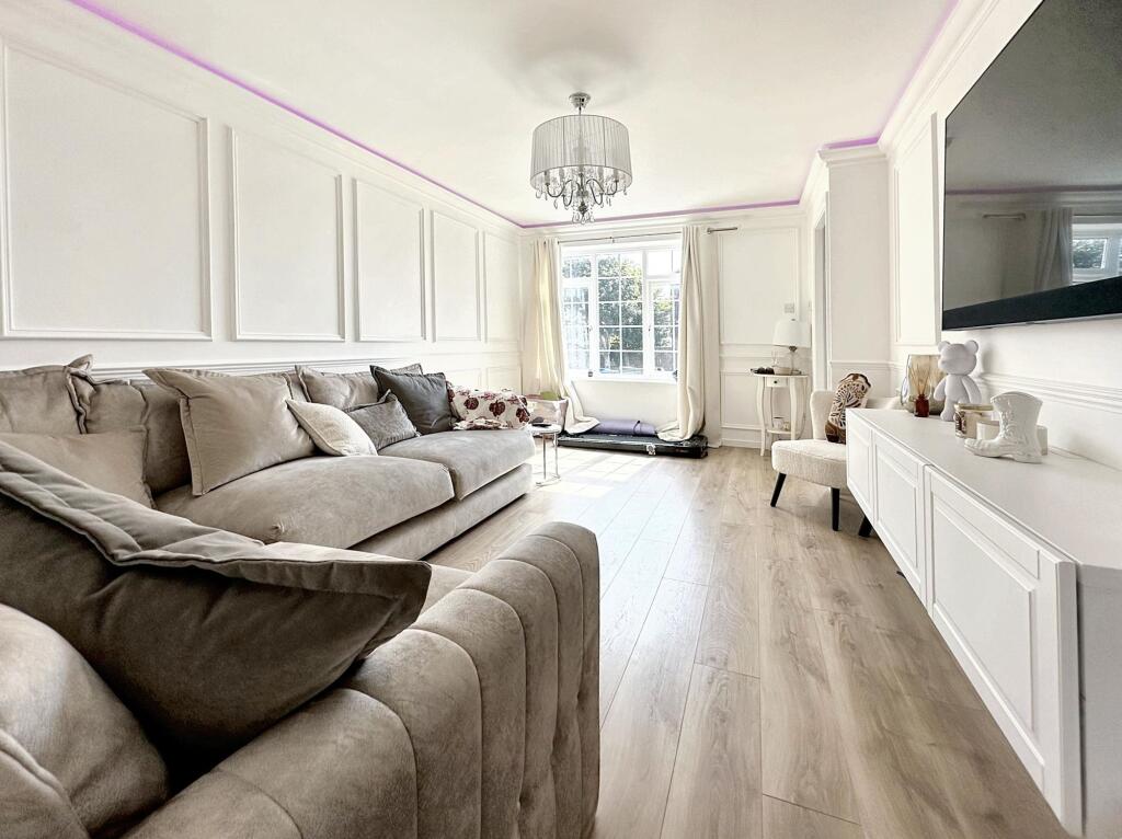 Additional image 3 of Pelham Close, Peacehaven, BN10 8BW