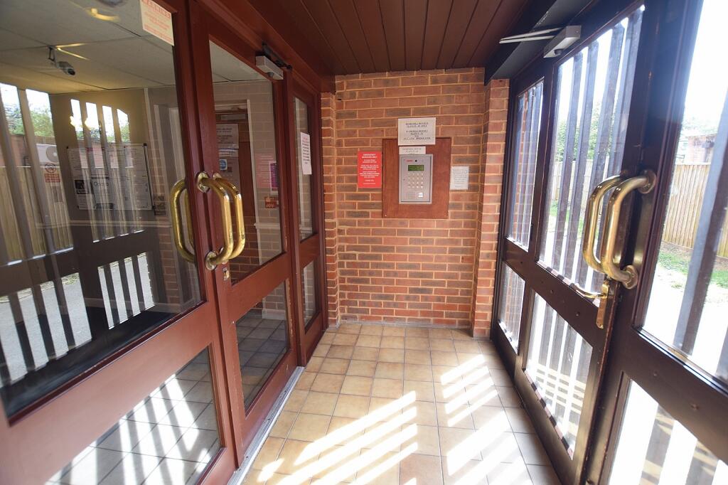 Additional image 11 of Station Road, New Milton, Hampshire. BH25 6HX