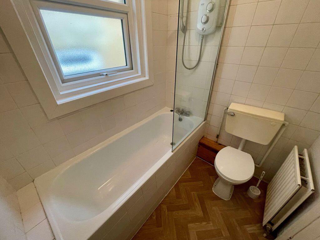 Additional image 12 of Four Double Bedroom Student House, Winton