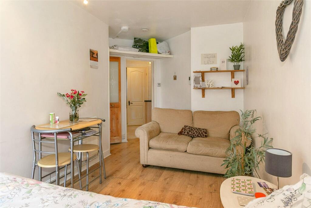 Additional image 2 of Carysfort Road, BOURNEMOUTH, Dorset, BH1