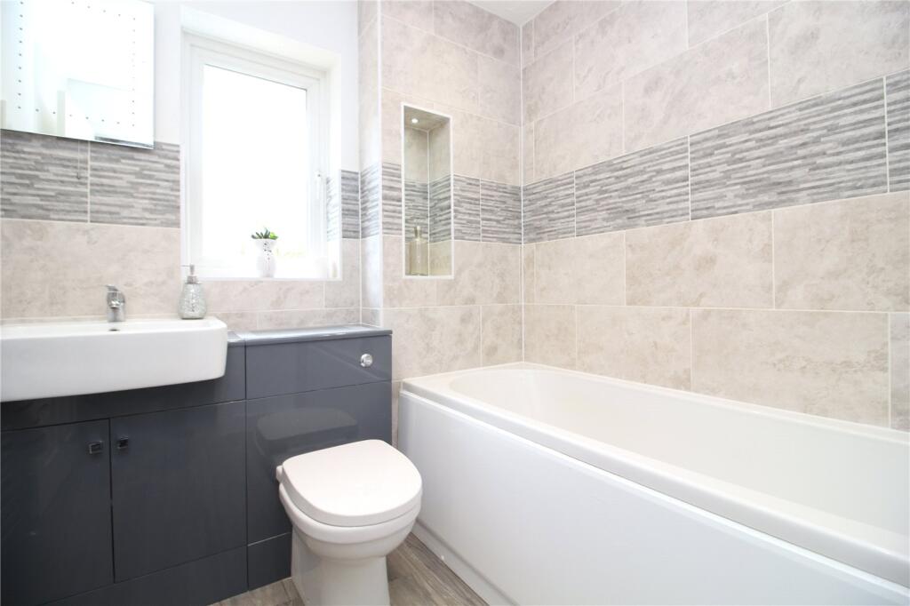 Additional image 7 of Velvet Lawn Road, New Milton, Hampshire, BH25