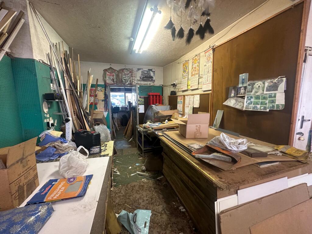 Additional image 7 of Long Lane, Halesowen