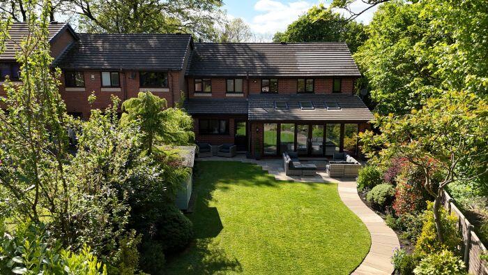 Additional image 46 of 6 Manorfield Close, Bolton, BL1 6BN