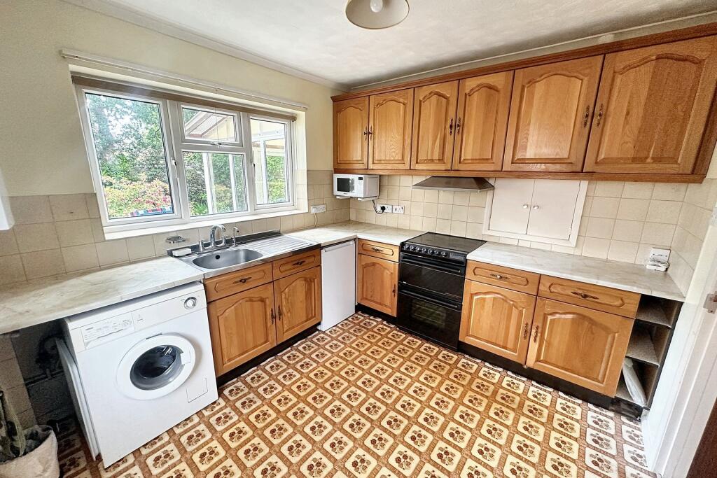 Additional image 16 of Verwood