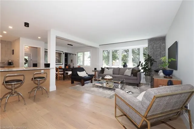 Additional image 7 of 218 Greenbrook Dr