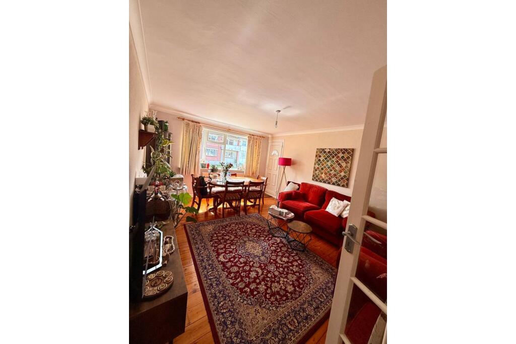 Additional image 6 of 41 Plantation Road, Poole, BH17