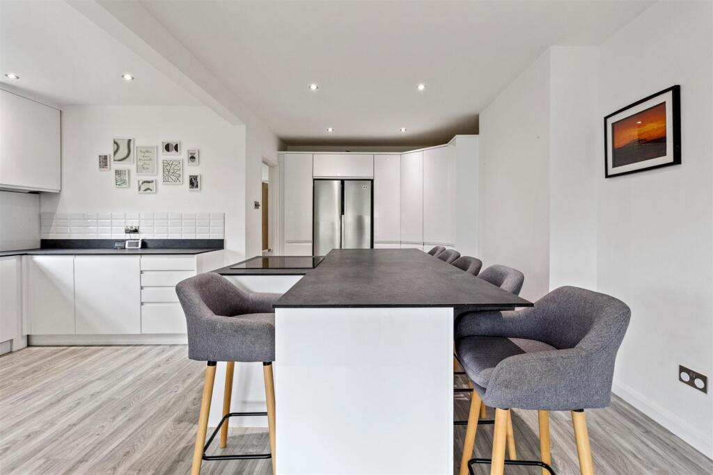 Additional image 2 of Greenoaks, Lancing